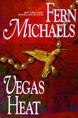 Vegas Heat by Fern Michaels (Large Paperback)